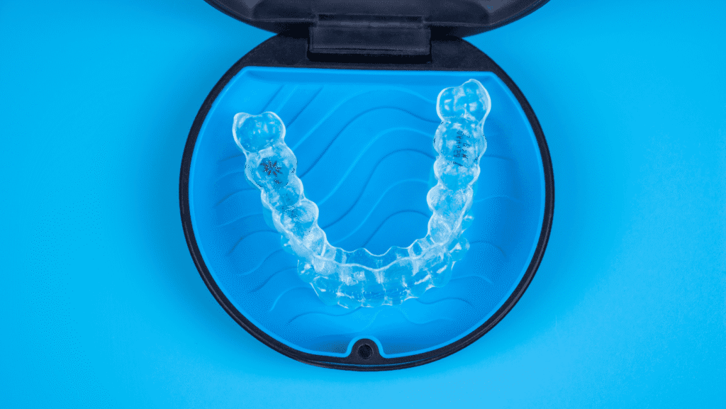 Removable Braces Have Their Pros and Cons, But How Do They Compare To Fixed Braces Removable Braces Have Their Pros and Cons, But How Do They Compare To Fixed Braces